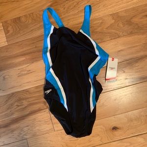 NWT Speedo tank swimsuit large